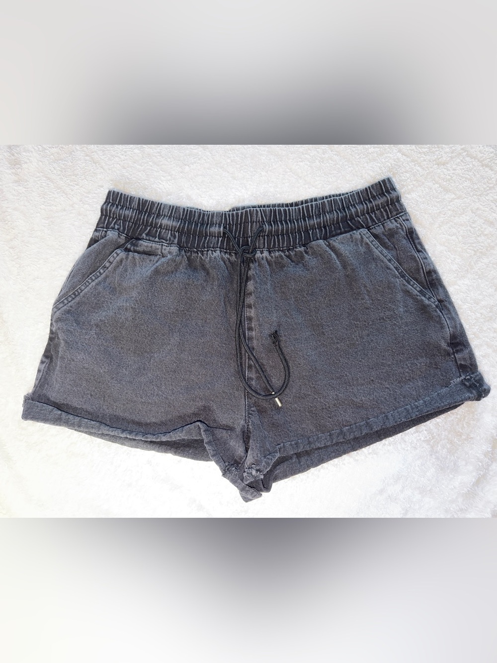 4 with 👚 for $15 Forever 21+ Washed Black Denim Drawstring Shorts